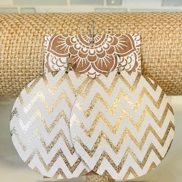 BOHO Chic Large Statement Earrings NWOT - Picture 3 of 7